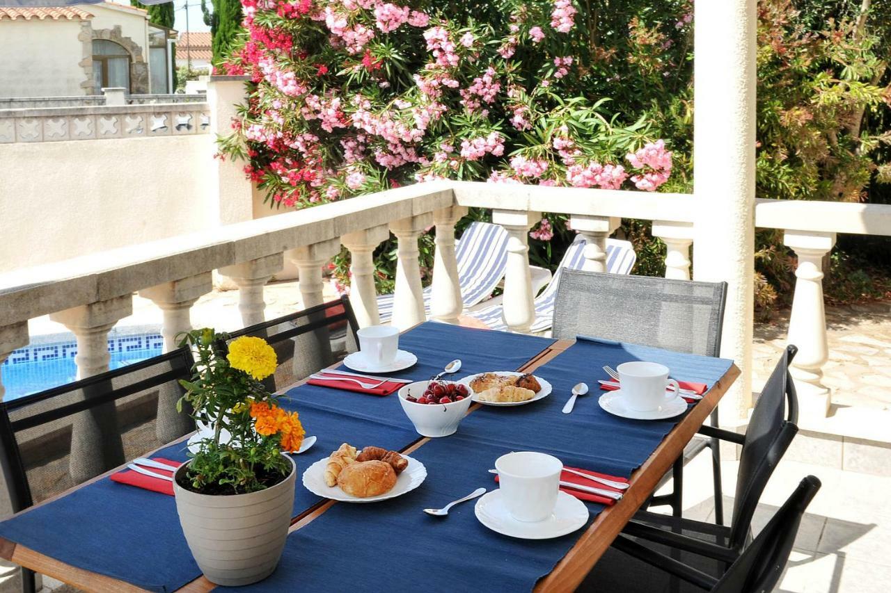 Villa Guti à L' Escala Extérieur photo